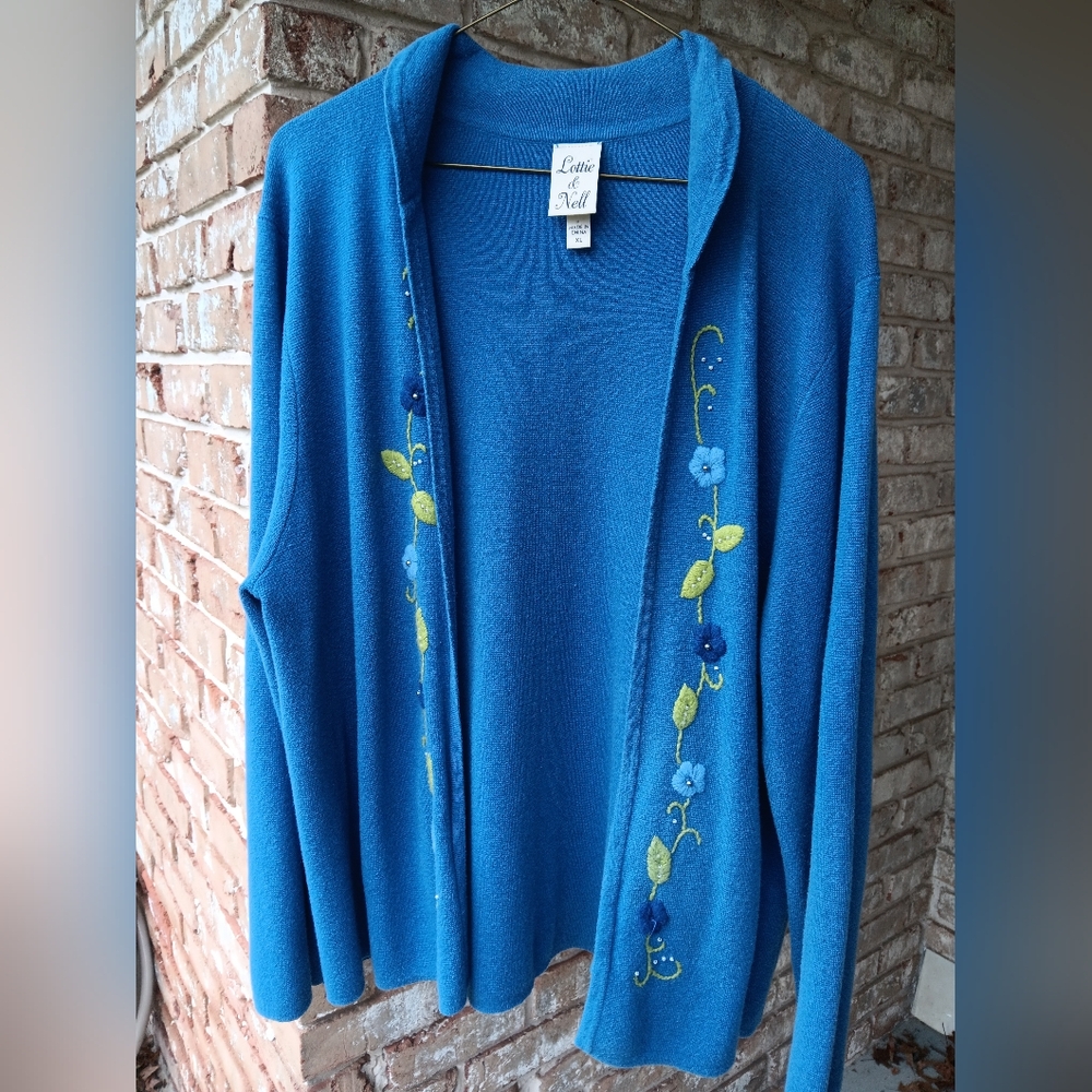English Countryside Embroidered Sweater